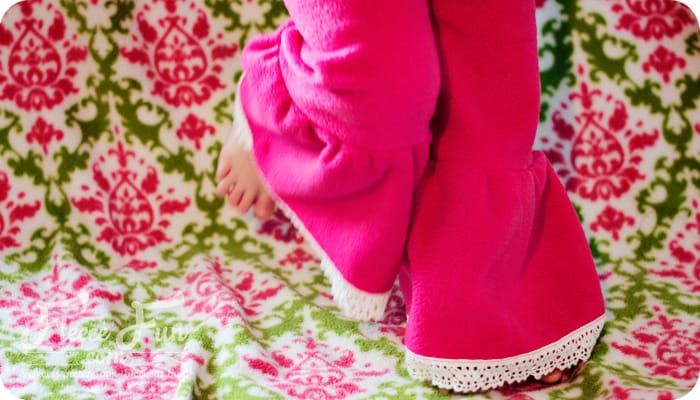 Children’s Boutique Style Pants – free girl pants pattern