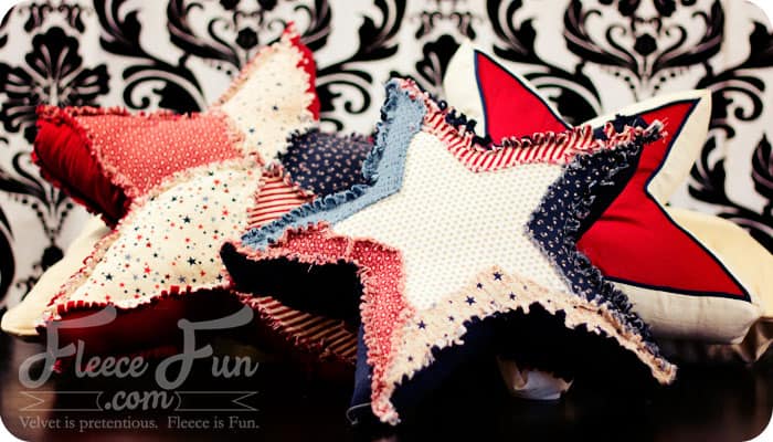 All Americana Star Pillows – Free Patriotic Pillow Pattern