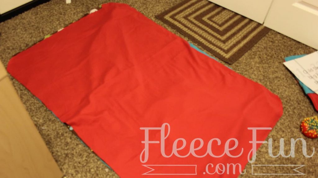 placing the blanket. I love this sleeping bag pack that turns into a backpack! It's a free sewing pattern and there is a video to make it easy! This sleeping bag pack how to is a great DIY sewing project.