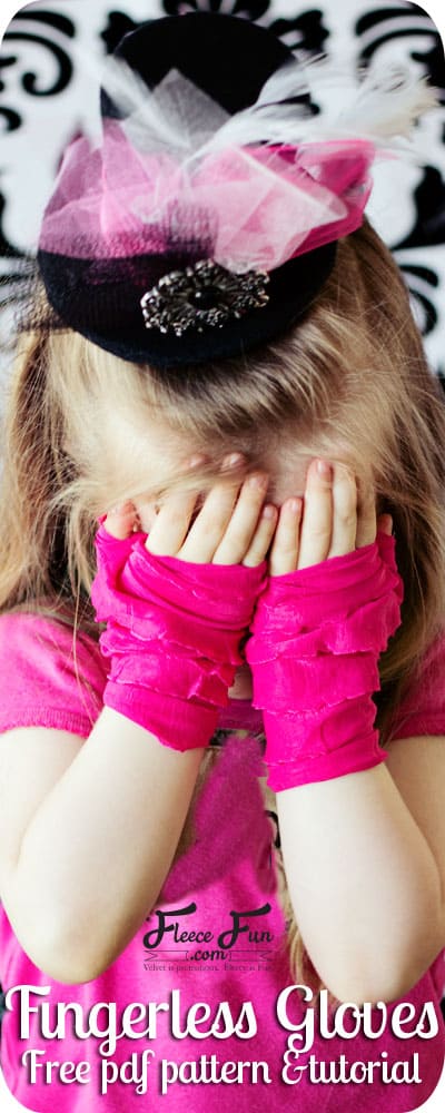 These are so cute and they look really easy to make! This super easy fingerless gloves pattern takes just minutes to sew—and uses up those leftover ruffle scraps you couldn’t bear to toss. With only 2 simple steps and a free pattern, you’ll be cozy, crafty, and cute in no time. Perfect for playdates, dress-up, or just everyday flair!