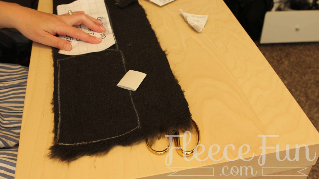 cutting out the fur based on the free pattern