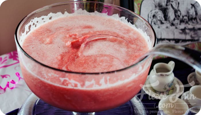 Foodie Friday: Rosy Pink Lemonade Slush!
