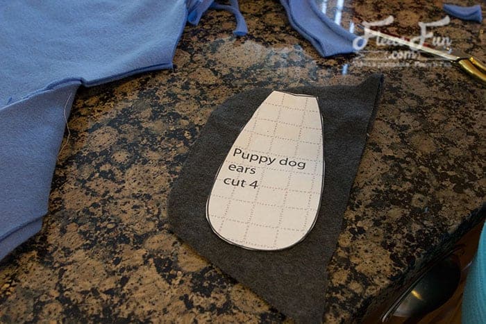 Cutting out free fleece dog hat pattern pieces fleecefun
