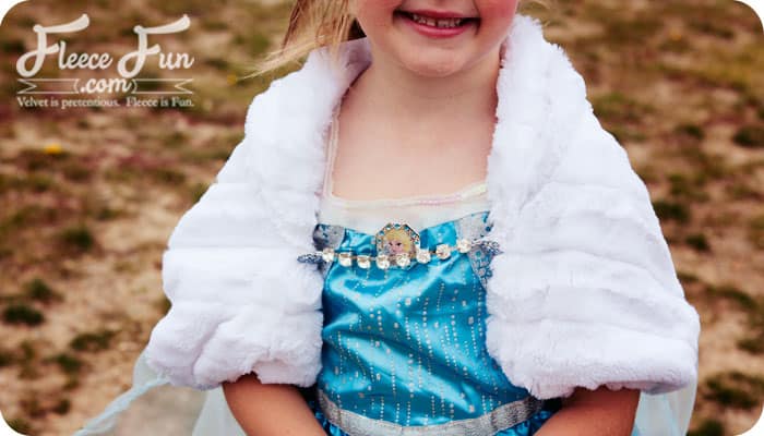 Elsa Cape tutorial inspired by Disney’s Frozen (free)