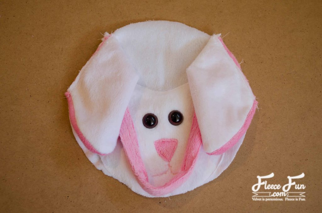 putting all the purse pieces together. I love this fleecy sheep purse pattern and tutorial. Such a great handmade gift DIY idea and perfect sewing for a little girl.