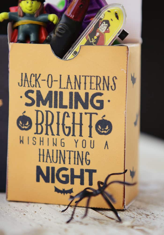 Love this FREE printable box - perfect for little Halloween treats. I also Like the idea of just fillinf it with fun toys instead of candy!