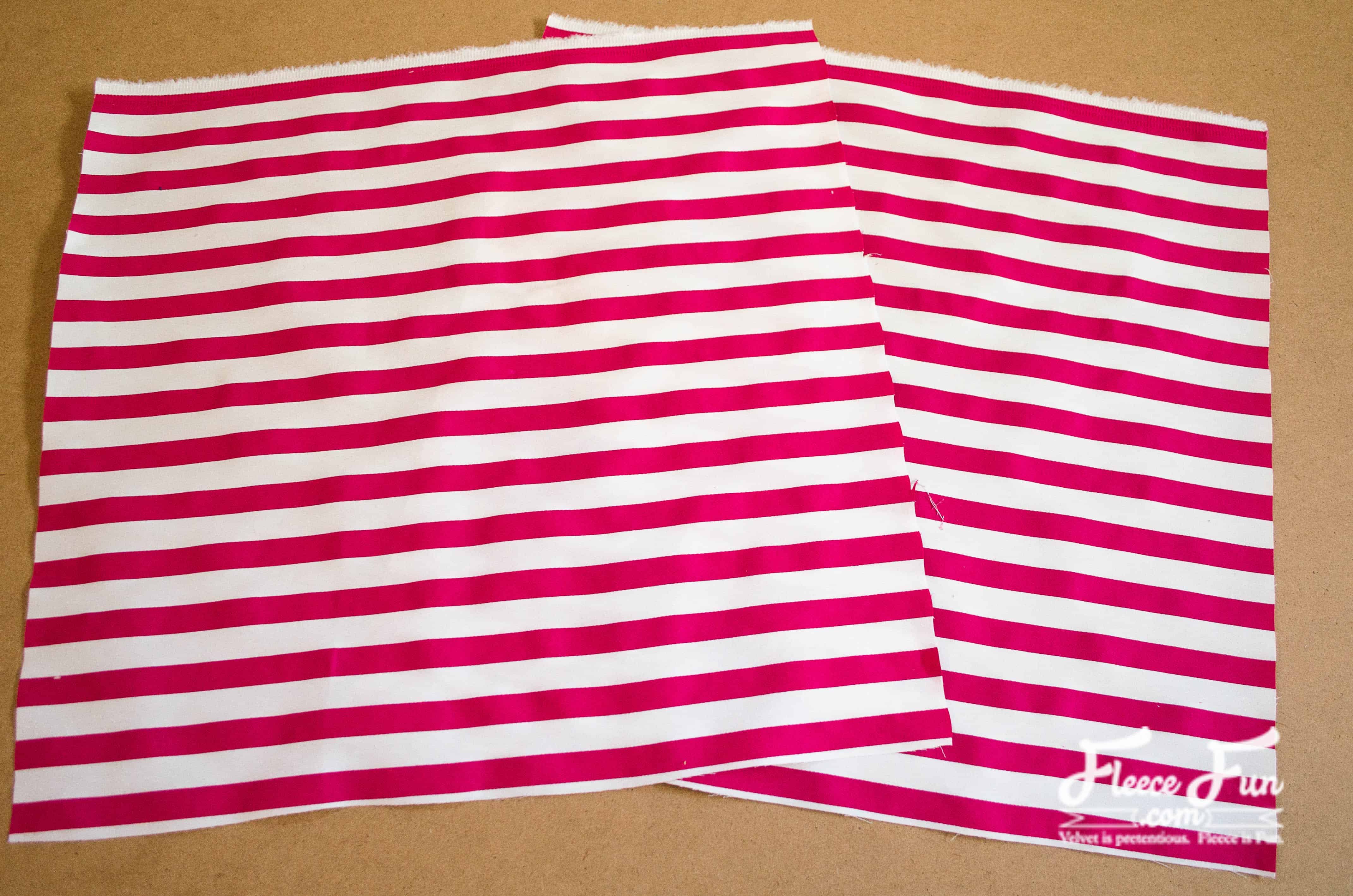 Sewing the side seams and joining the waistband.