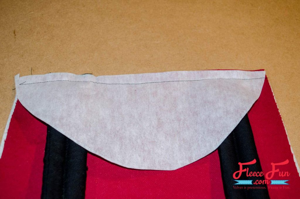 sewing the back. This cute Pokeball backpack tutorial is so cute! This is perfect for my little Pokemon Go lover. Fun sewing DIY idea.