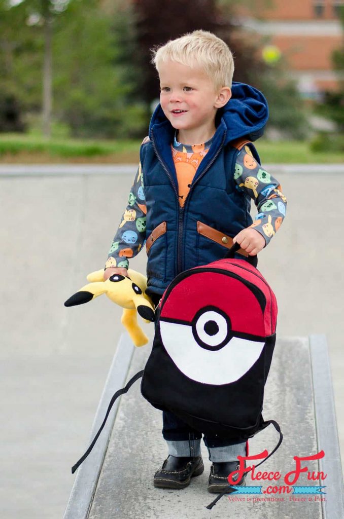 This cute Pokeball backpack tutorial is so cute! This is perfect for my little Pokemon Go lover. Fun sewing DIY idea.