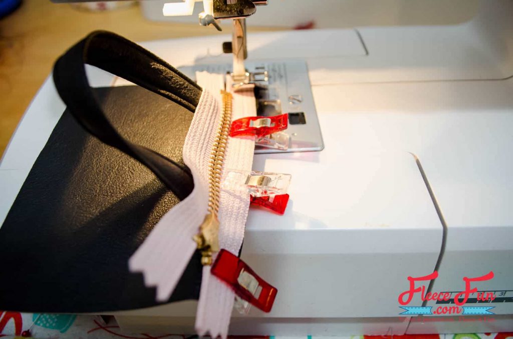 Installing a zipper on the leather fringe purse with fleecefun’s step-by-step guide