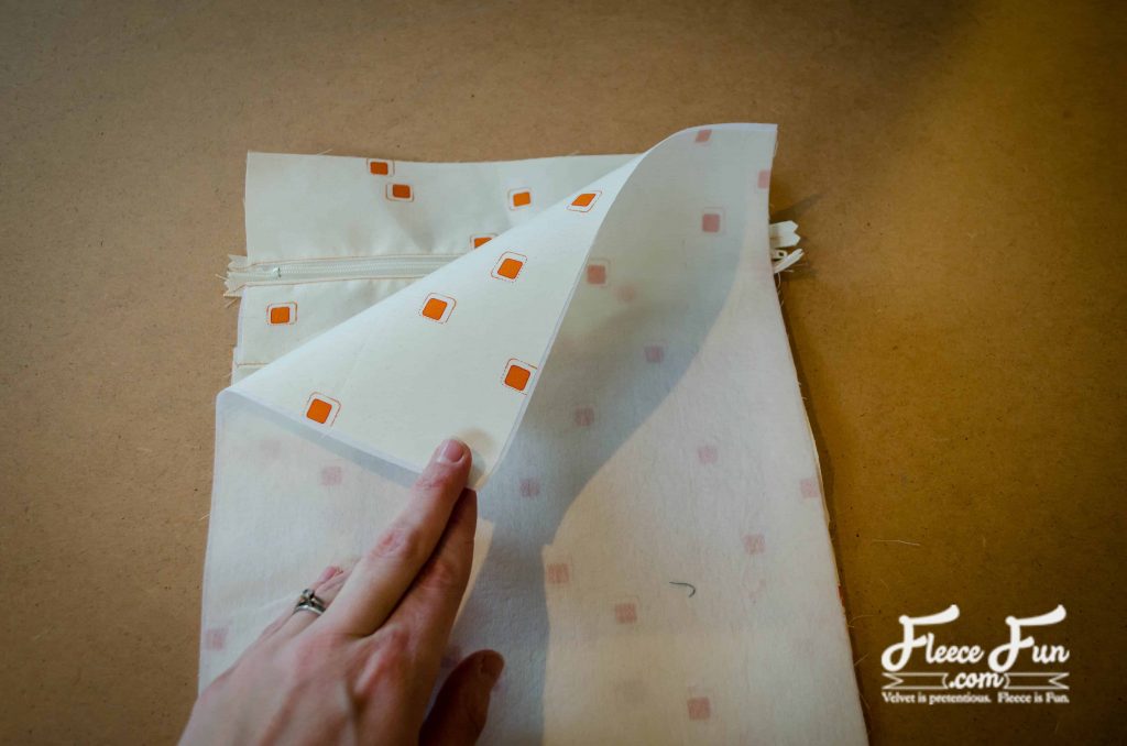 adding the back. I love making this binder! This DIY Binder Pouch is your new secret weapon. It sews up fast, uses scrap fabric (win!), and snaps right into your binder with grommets or buttonholes. It’s perfect for organizing receipts, office supplies, or school stuff—and bonus points for making your binder actually look cute. Grab the free step-by-step tutorial
