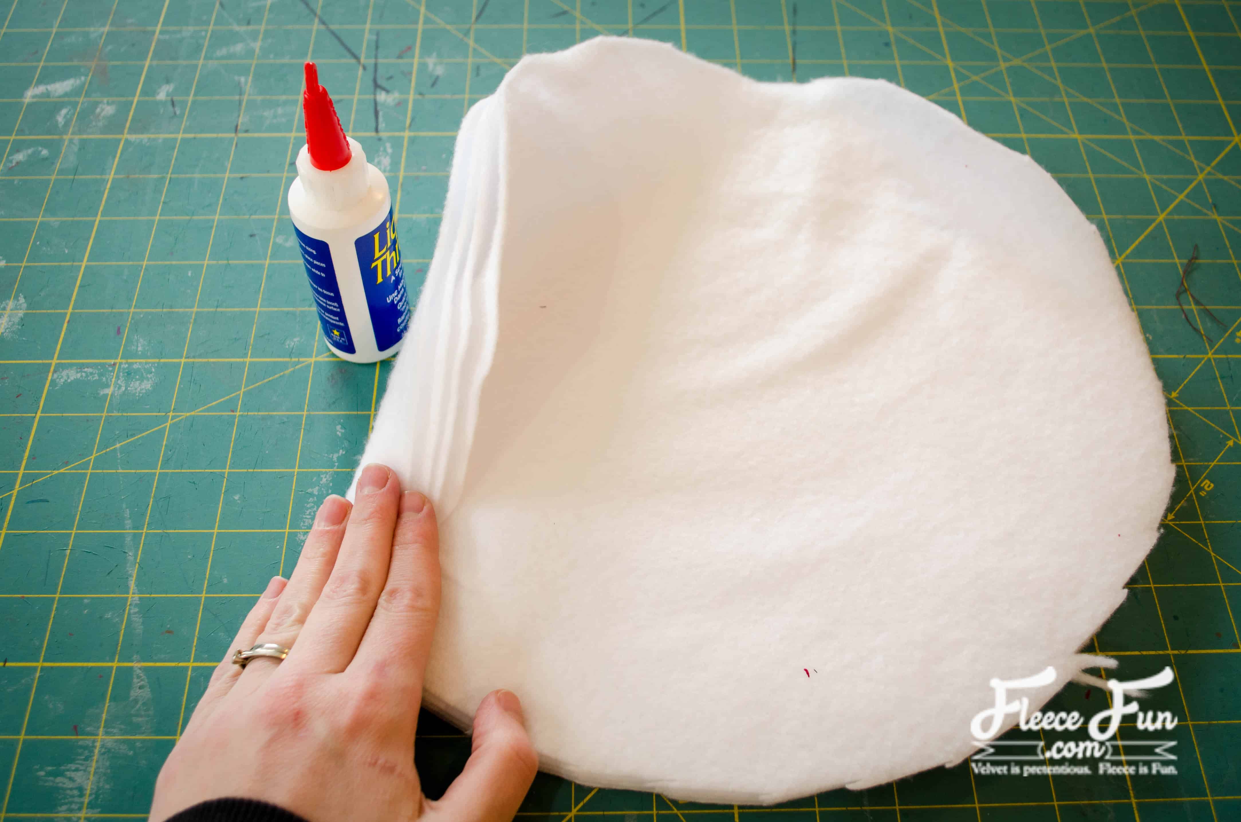 Preparing fabric for an Ikea stool cushion – easy steps with fleecefun’s free tutorial