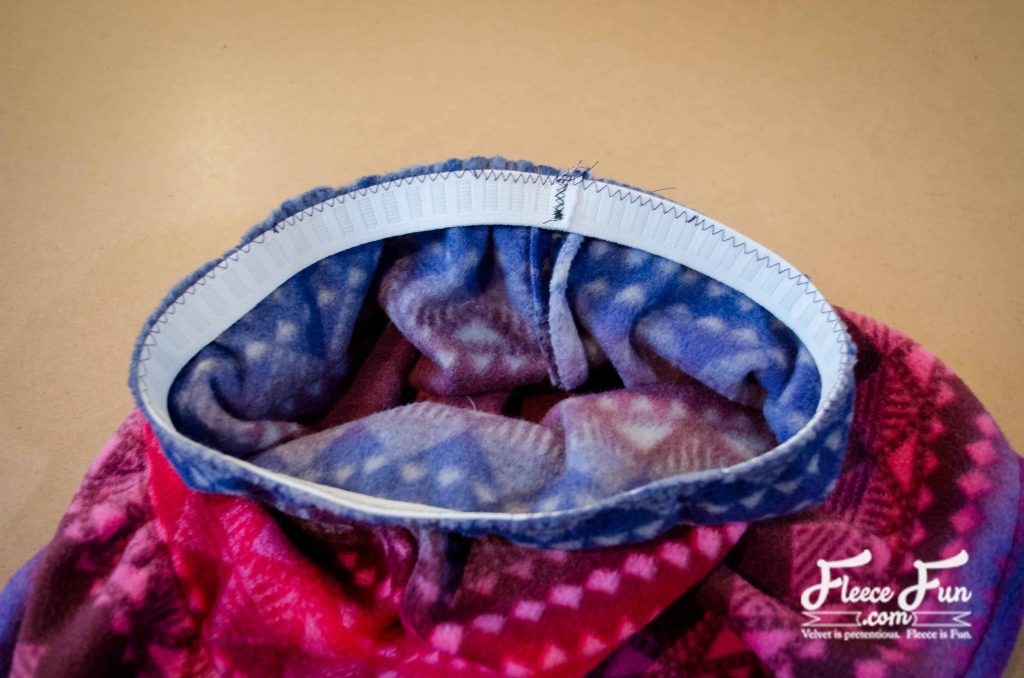 fleece ruffle skirt tutorial sewing on the elastic