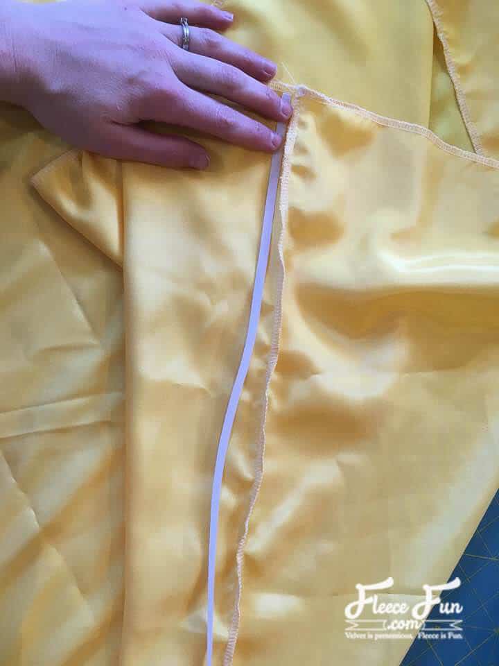 Belle Costume Tutorial Beauty and the Beast This easy to make Belle Costume is fast and perfect for you little one. Beginner friendly it's perfect for Halloween. Great Sewing Project DIY. Belle Costume Tutorial Beauty and the Beast