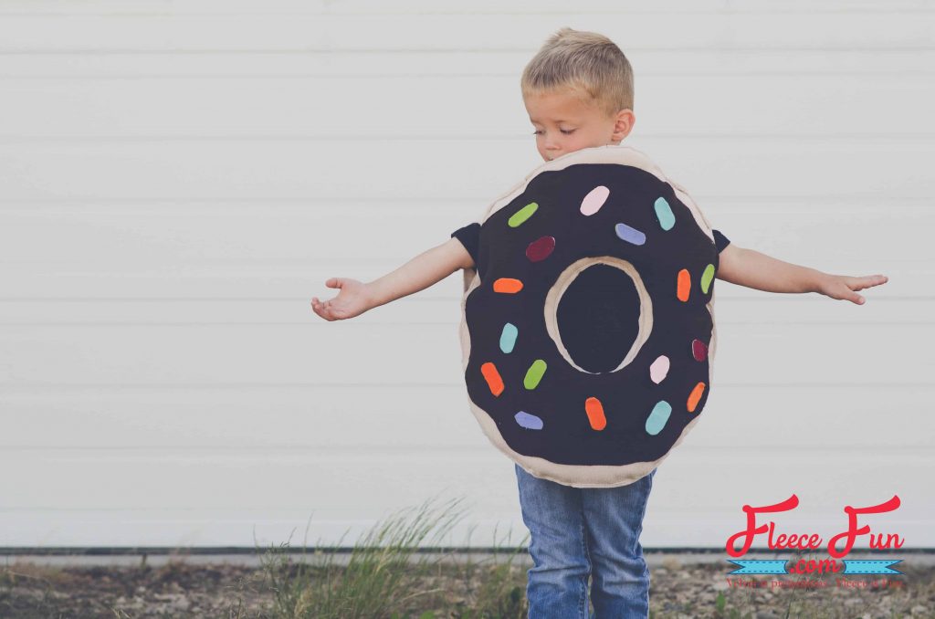 Free donut costume pattern and tutorial by fleecefun