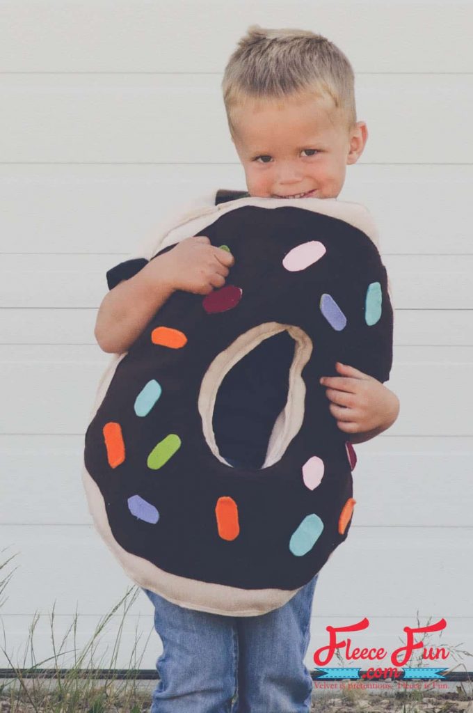 DIY donut costume step-by-step guide from fleecefun