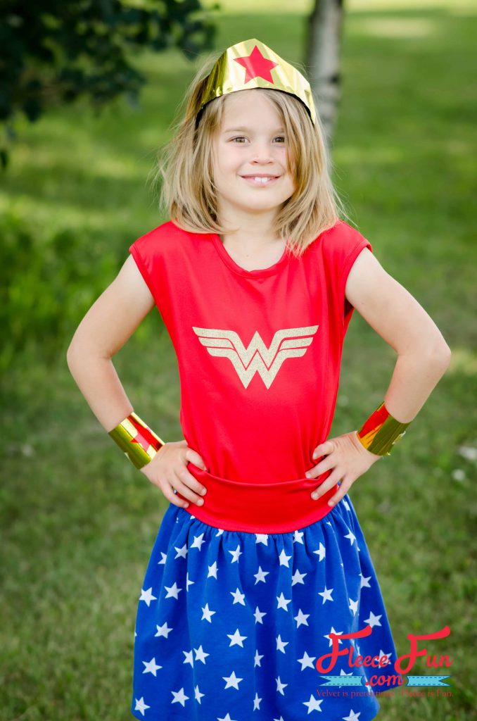 Sewing the Wonder Woman headband for kids with fleecefun's free pattern