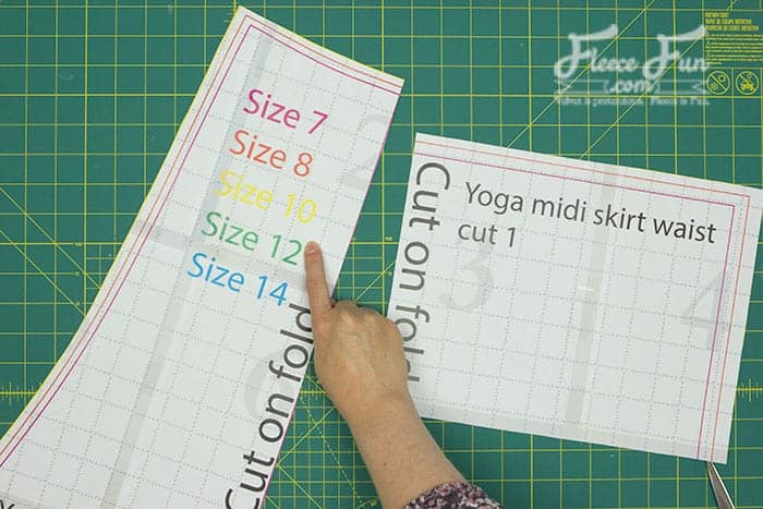 This free girls skirt pattern sews up easily and is beginner friendly. With clear step by step instructions and multiple sizes you can make a cute skirt that is comfortable for your tween. Girl sizes 7 to 14.