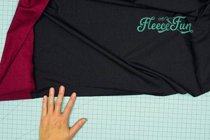 Fleecefun free template and tutorial step 6 hem the Harry Potter robe