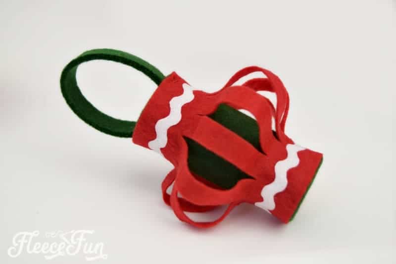 This Felt Lanterns Handmade Christmas Ornament tutorial is easy to make and a wonderful addition to your tree. With straightforward instructions you'll be able to make this holiday decor easily.