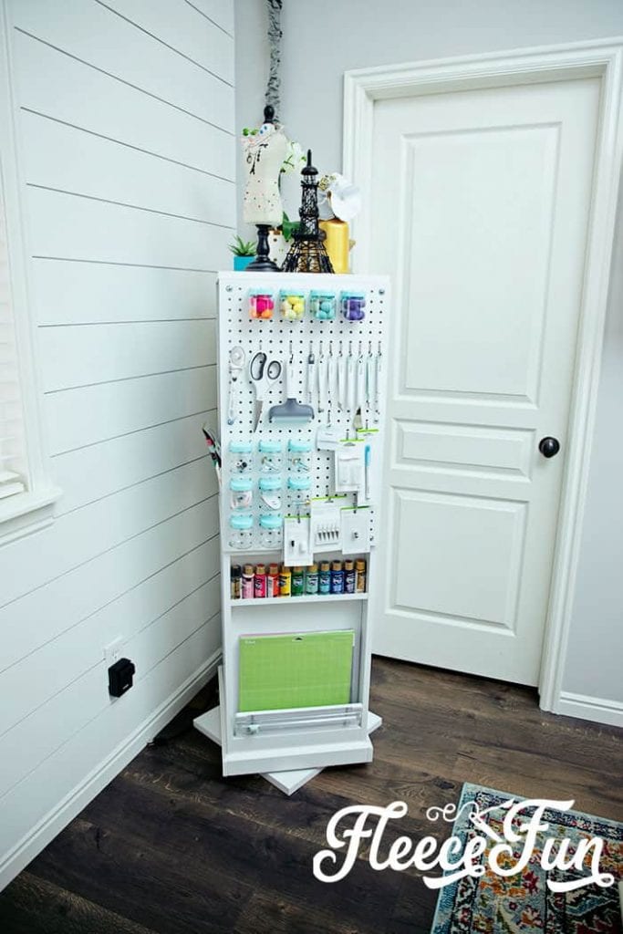You'll love these Craft Room Ideas and the beautiful pictures of this craft room makeover. She takes it from dark and cluttered to airy and wow! 