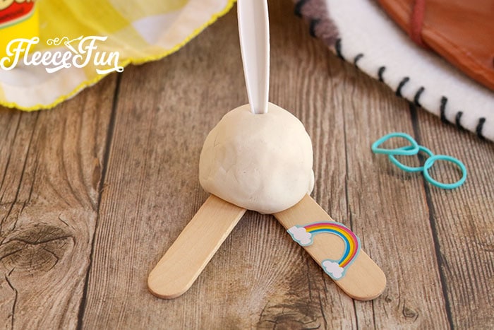 putting forky together. Learn How to Make Forky from Toy Story with this easy to follow step by step tutorial. Perfect, easy craft for all ages - quick and fun to make!