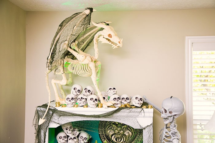 Halloween Decorating Ideas 2019 (Fast and Easy to Do)