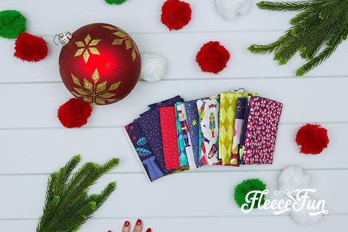 Easy DIY holiday placemats using free template and tutorial from fleecefun
