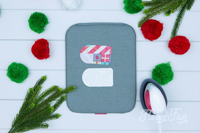 Making a custom tag for holiday placemats with fleecefun’s tutorial