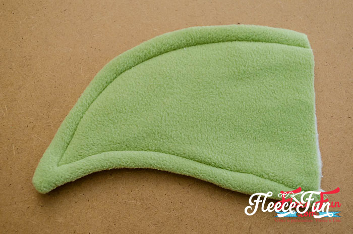 Topstitch curved edges 1/2″ from edge