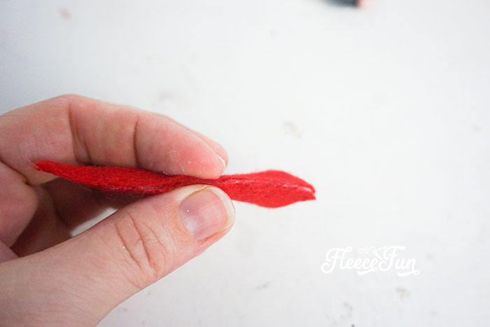 Building a gnome for your Christmas ornament with fleecefun’s crafting instructions