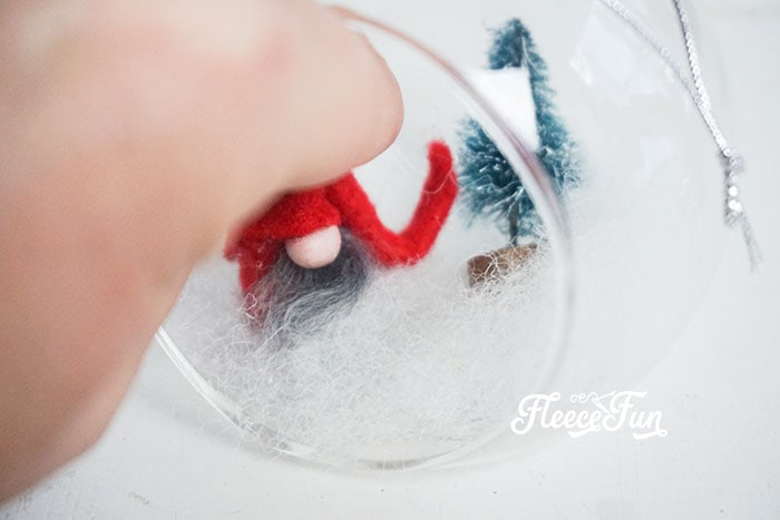 folding the gnome hat