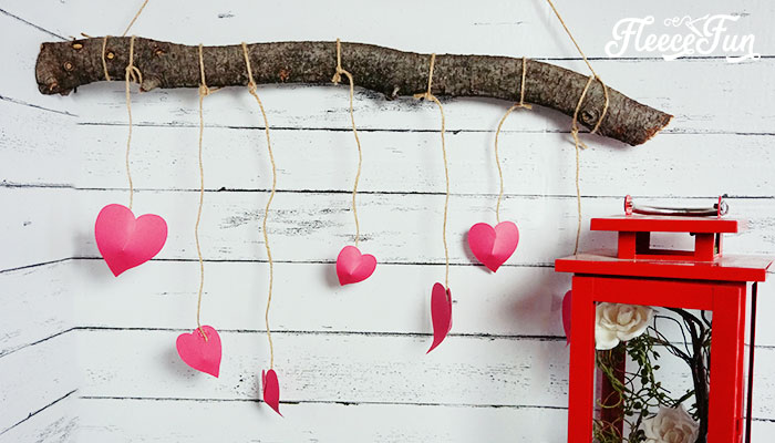 Valentine Decoration Ideas – Rustic Heart Branch DIY