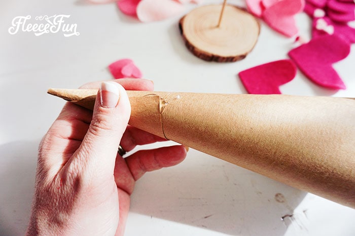 Creating a sturdy base for your DIY Heart Tree using fleecefun's step-by-step instructions.