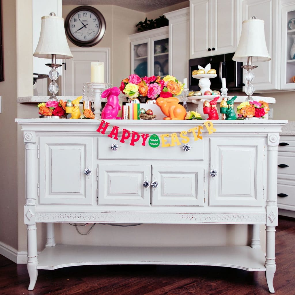 DIY Easter centerpiece tip: using foam for better floral arrangements – fleecefun guide
