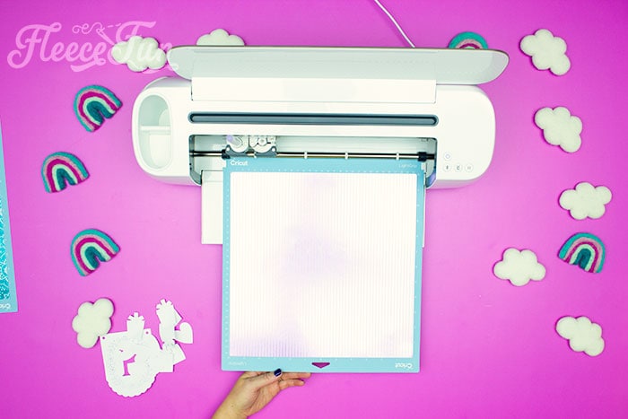 Learn how to use the Cricut Maker Pen for detailed designs – fleecefun free tutorial