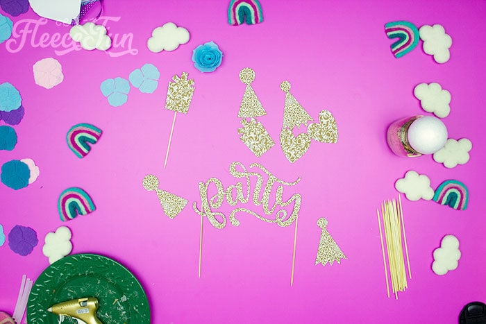 Cutting different materials with the Cricut Maker – fleecefun beginner’s tutorial