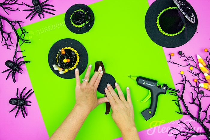 little circle glued to the headband. This DIY Mini Witch Hat is no sew and comes with a free PDF pattern and SVG template to make it a breeze! 3 mini sizes so you can make the perfect hat!