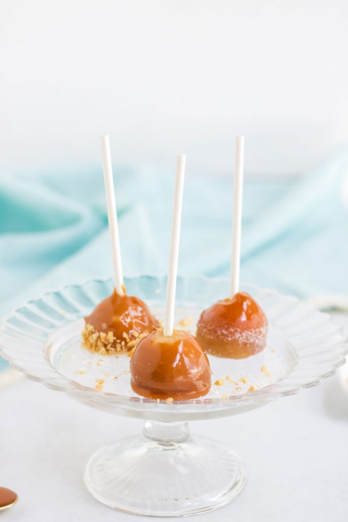 Learn how to make Mini Caramel Apples that easy and less messy! Perfect little bite of Autumn without - the mess!