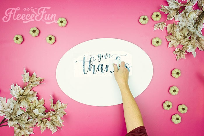 Step-by-step guide to creating a Thanksgiving decoration using fleecefun free tutorial