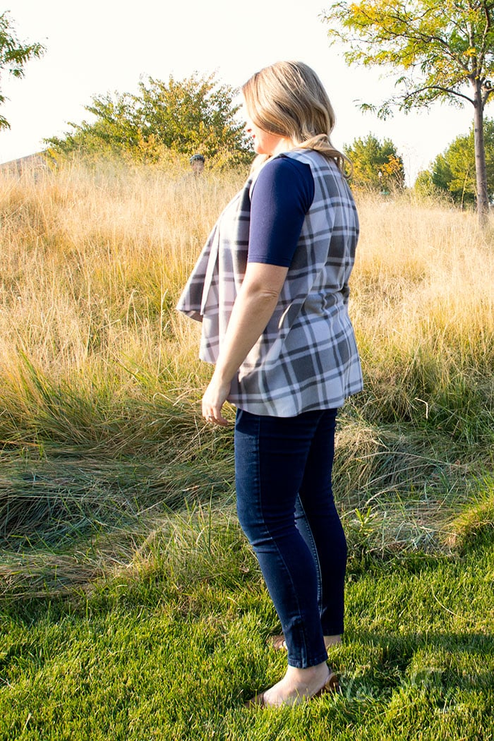 Women's fleece vest tutorial and free pattern available on fleecefun.