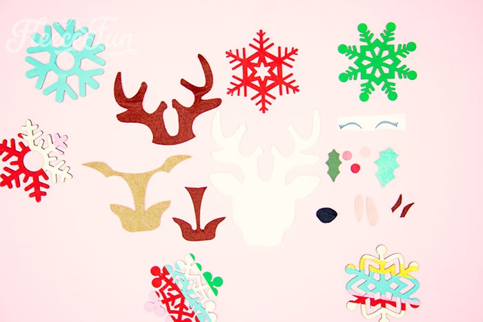 Craft a cute reindeer face for your felt ornament using fleecefun free template and tutorial