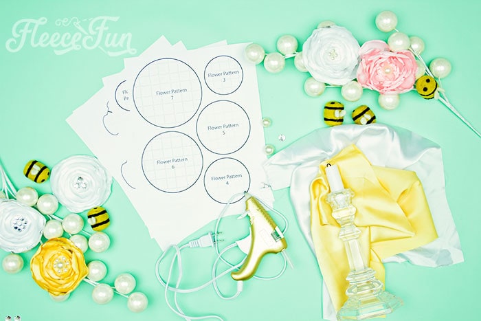 Learn how to shape fabric petals with fleecefun’s free template and tutorial.