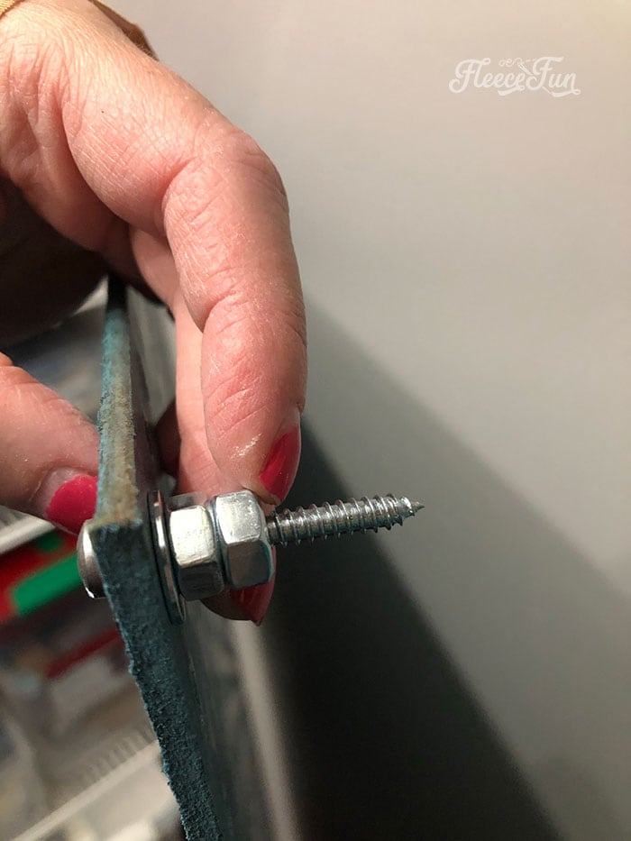 Finishing up my Craft closet I thought it would be fun to show you How to Make a Giant Pegboard for Your Craft Room. It's really easy - it looks good and when you opt to do it yourself you can save a LOT of money. 
