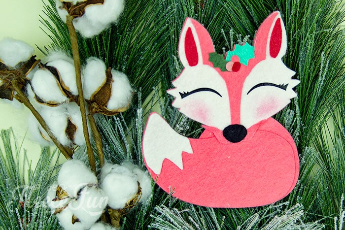 Felt Fox Ornament DIY (Free Pattern)
