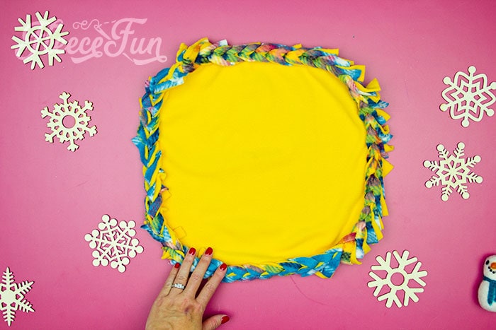 Learn how to make a No Sew Fleece Tie Blanket 3 different ways. Never before seen techniques and FREE templates to make it fast and easy.