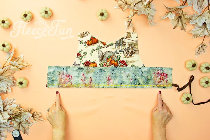 how the bottom of bodice is sewn. This Free apron pattern and tutorial includes a pdf pattern and video! Make a vintage style apron that is chic.