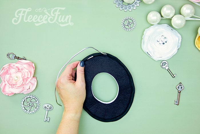 Step-by-step visual guide for making a mini top hat with fleecefun's free template.
