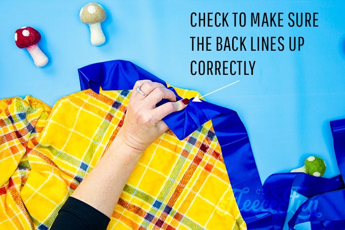 How to make perfect mitered corners on a satin-bound fleece blanket, from fleecefun’s free guide
