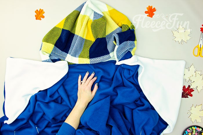finishing the hooded blanket